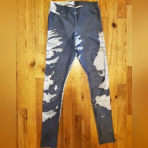 Poprageous Game of Thrones leggings - size M